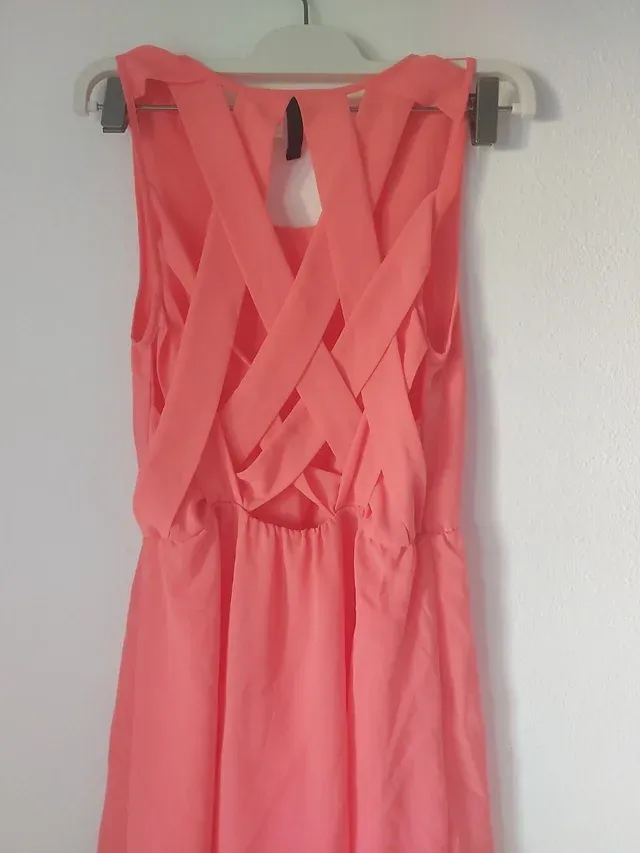 Vestido coral de HyM