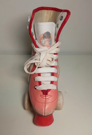 Patines 4 ruedas, talla 34.