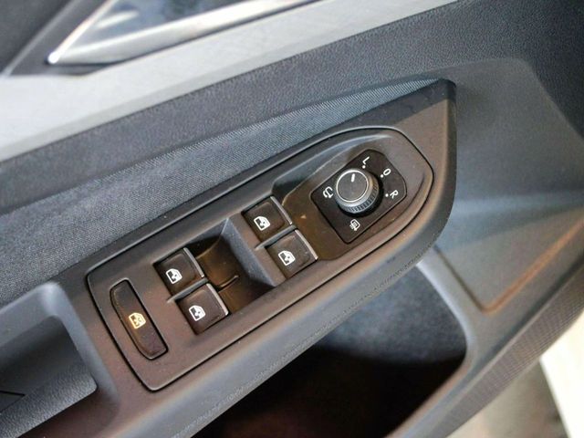 Volkswagen Golf 1.0 TSI 81kW (110CV)