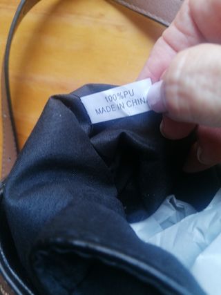 Bolso bandolera negro y marrón