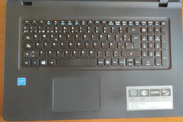 Portátil Acer negro