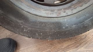 Neumático 165/65 R13 usado.
10 unidad 