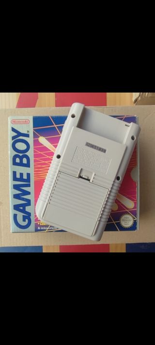 Nintendo Game Boy Gris "COMO NUEVA"