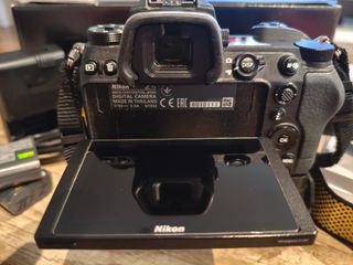 Nikon Z 7II + Accesorios