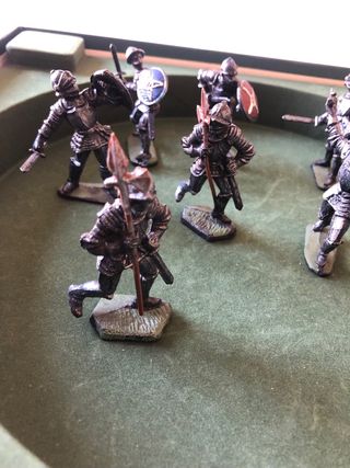 collezione Soldatini medievali dipinti