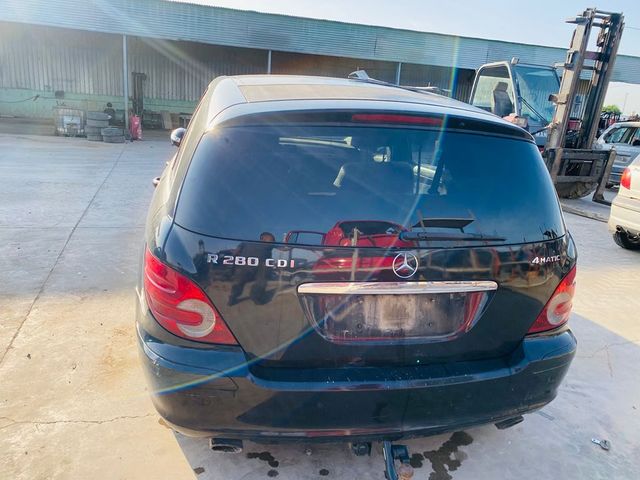 Despiece Mercedes Clase R W251 3.0 CDI 2009