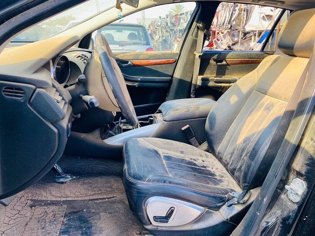 Despiece Mercedes Clase R W251 3.0 CDI 2009