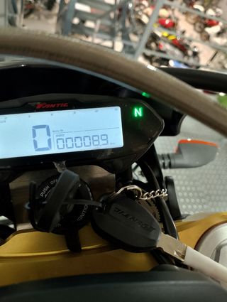 Fantic XEF 250cc Enduro trail 2024 Nueva