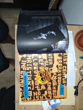 Green Day - 21st Century Breakdown LP Box