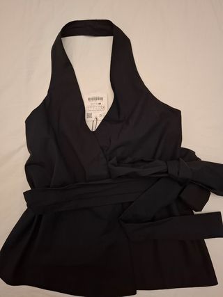 Top Zara negro halter XS