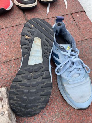 Zapatillas Adidas atletismo - talla 37