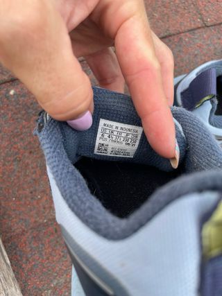 Zapatillas Adidas atletismo - talla 37