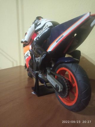 Moto RC Honda Repsol