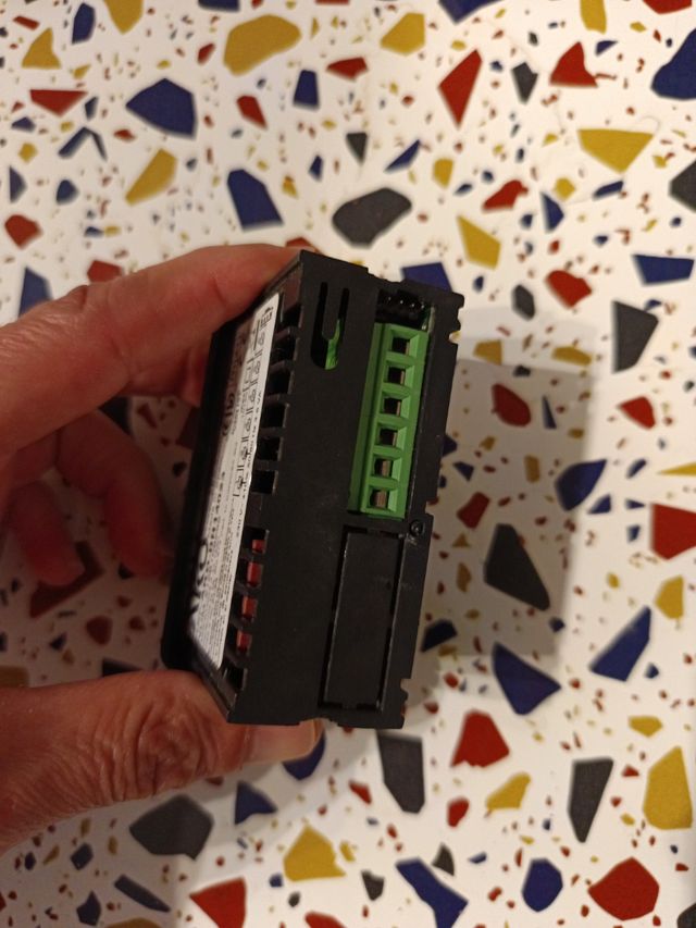 Termostato AKO D14023