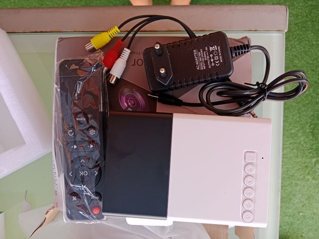 MiniProyector LED Alta Resolución