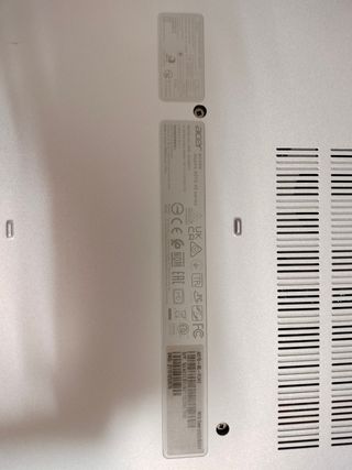 Portátil Acer plateado