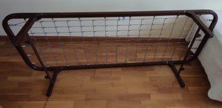 Cama plegable marrón 175cm