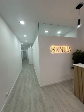 Alquiler oficina - Clínica salud