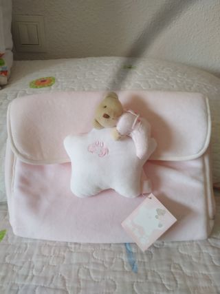 Set viaje bebé - arrullo + peluche