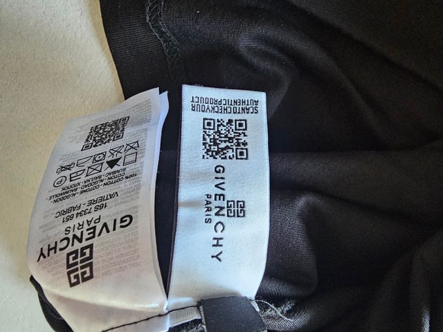 T-shirt Givenchy Paris 