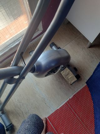 Bicicleta estática plegable