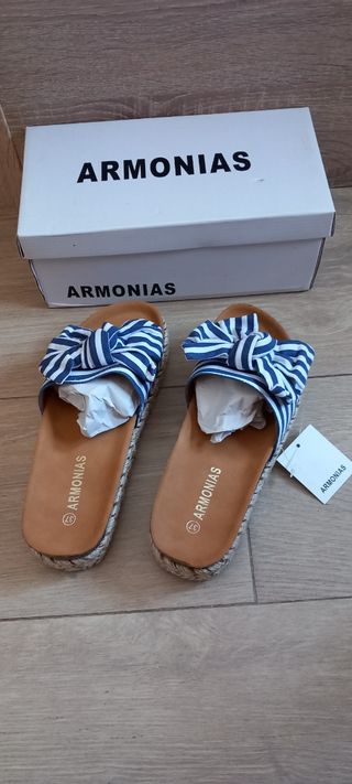 Sandalias con lazo marineras