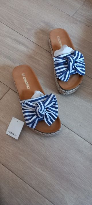 Sandalias con lazo marineras