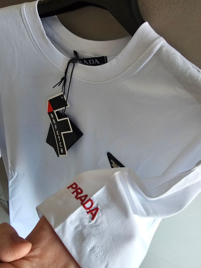 T-shirt Prada bianca 