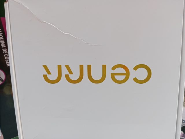 Aspiradora de coche portátil