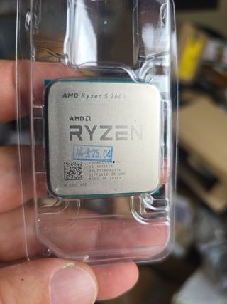 Placa base Gigabyte GA-A320M-S2H y AMD Ryzen 5 260