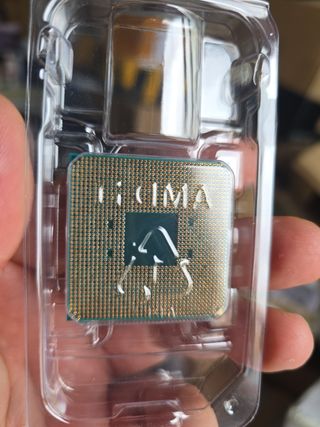 Placa base Gigabyte GA-A320M-S2H y AMD Ryzen 5 260