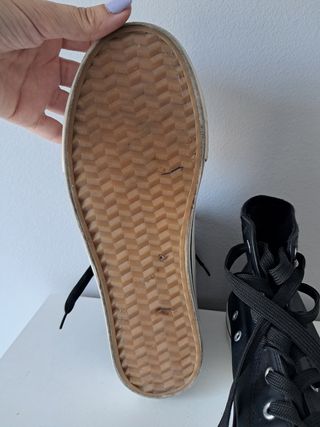 Converse negras altas