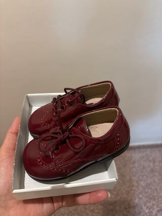 Zapatos niña piel rojos Talla 21