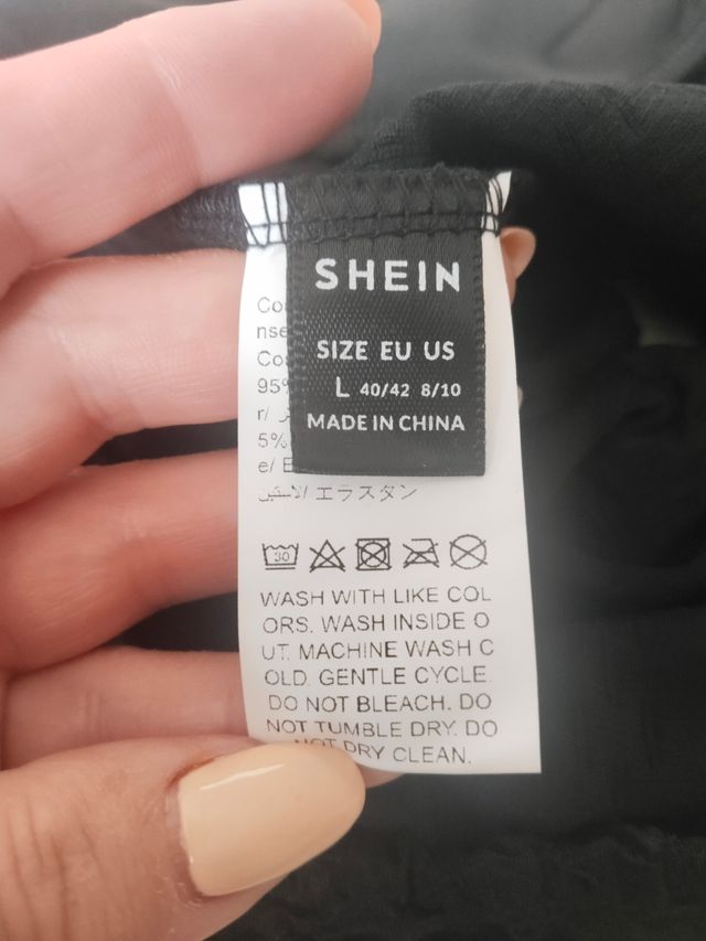 Body negro - Nudo delantero