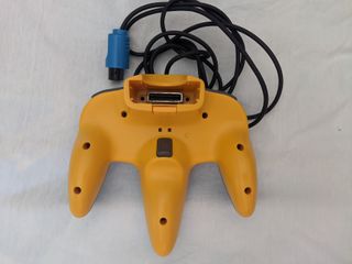 Controller per Nintendo 64 - Pokémon Pikachu