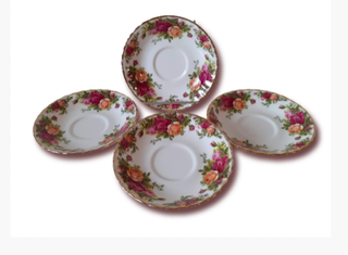 4 platos de 14 cm Royal Albert Old Country Roses