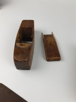 2 Cepillos carpintero antiguos