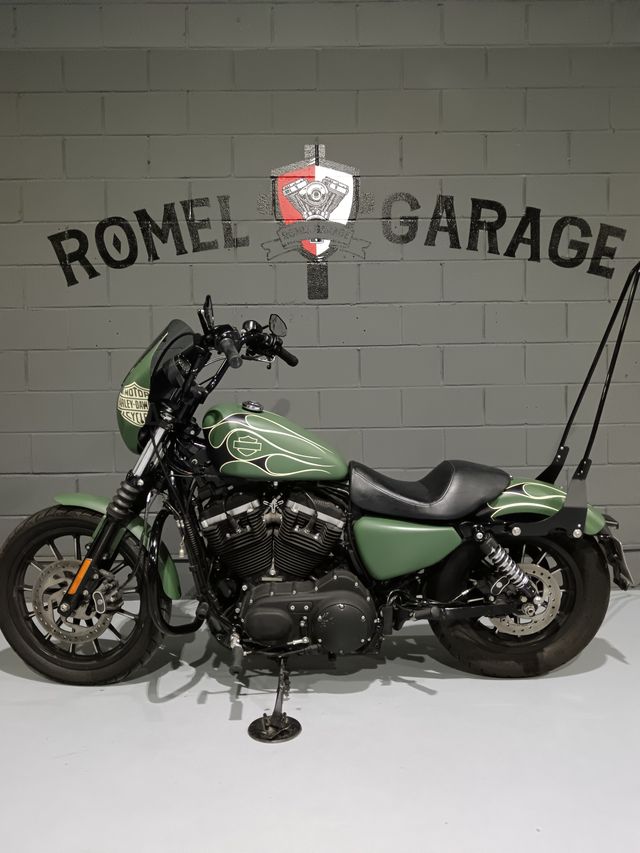 Harley Davidson Iron 883 - Verde Militar