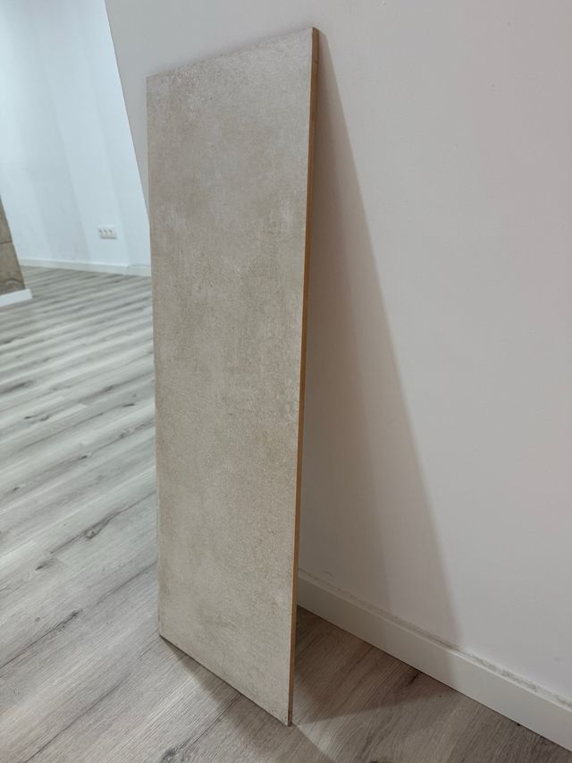 Azulejo suelo o pared gris claro