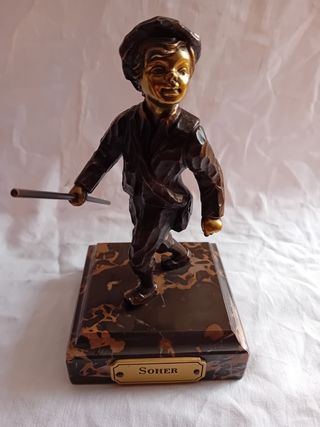 Pareja figuras bronce SoHer