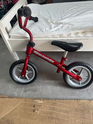 Chicco Red Bullet - Bicicleta sin pedales