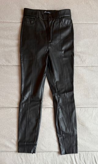 Pantalones de piel Zara