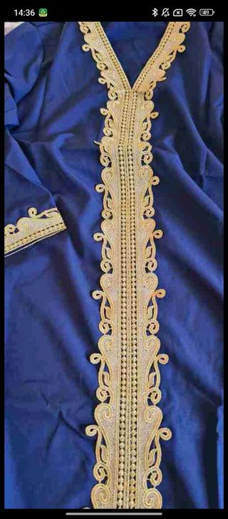 Vestido azul y dorado