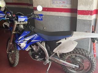 Yamaha WRF 450 - enduro con deposito de 15 litros