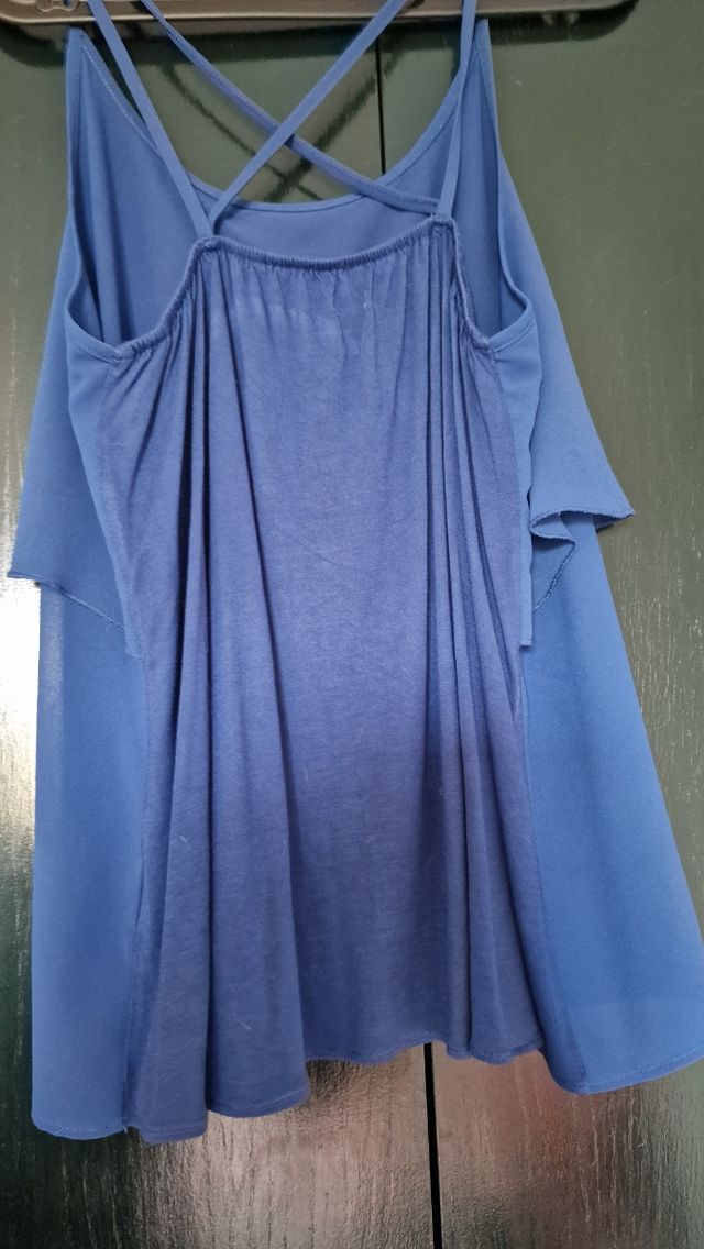 Camiseta tirantes azul