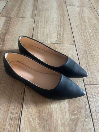 Ballerine nere con punta