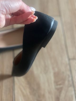 Ballerine nere con punta
