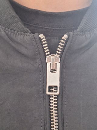 Chaqueta bomber H&M negra - Talla M