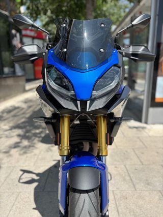 BMW F 900 XR