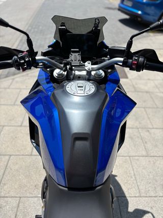 BMW F 900 XR